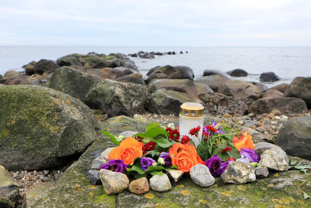 memorial tattoos with ashes