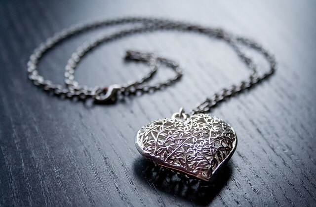 cremation ashes to jewellery