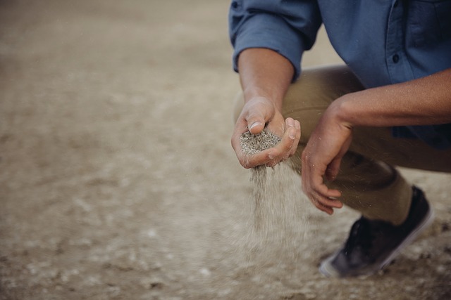 how to handle cremation ashes