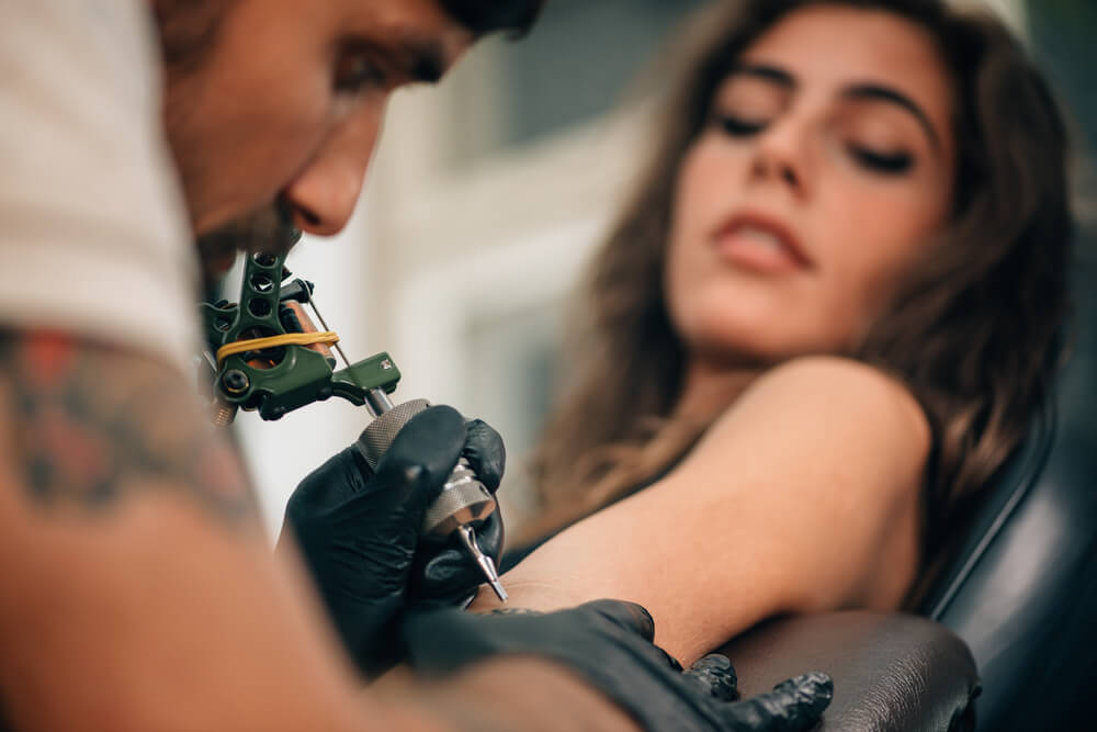 Asking about commemorative tattoos