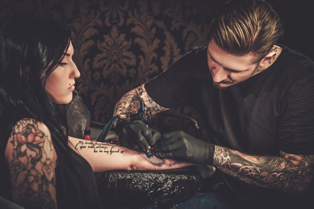 commemorative tattoo artists close to me