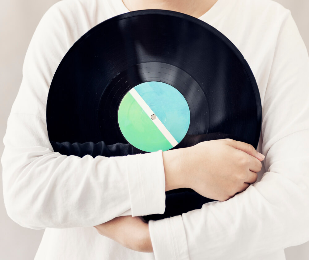 cremation ashes into a vinyl record